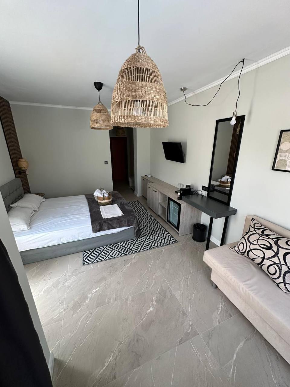 Salena Beach Hotel プリモルスコ エクステリア 写真