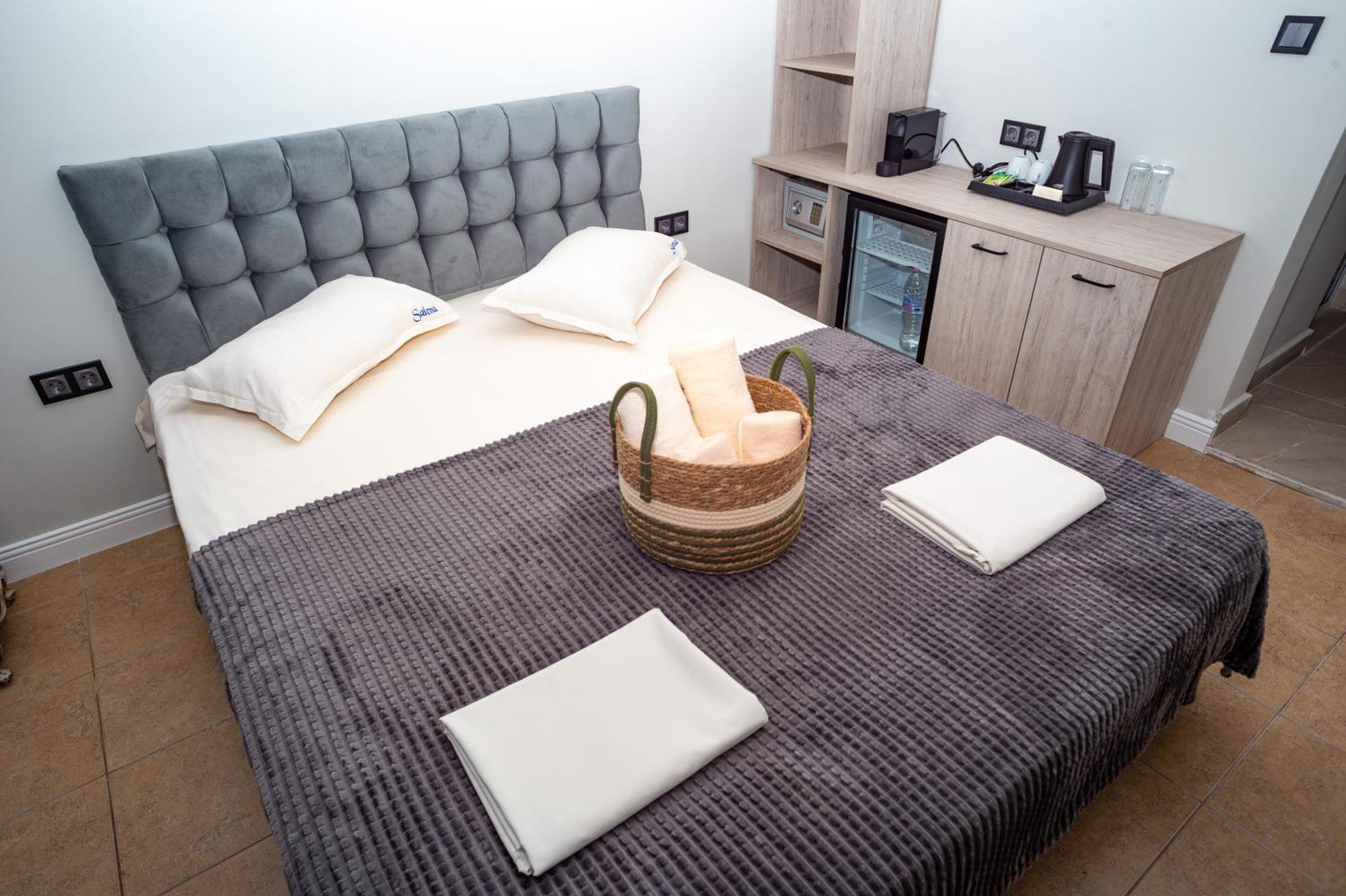 Salena Beach Hotel プリモルスコ エクステリア 写真